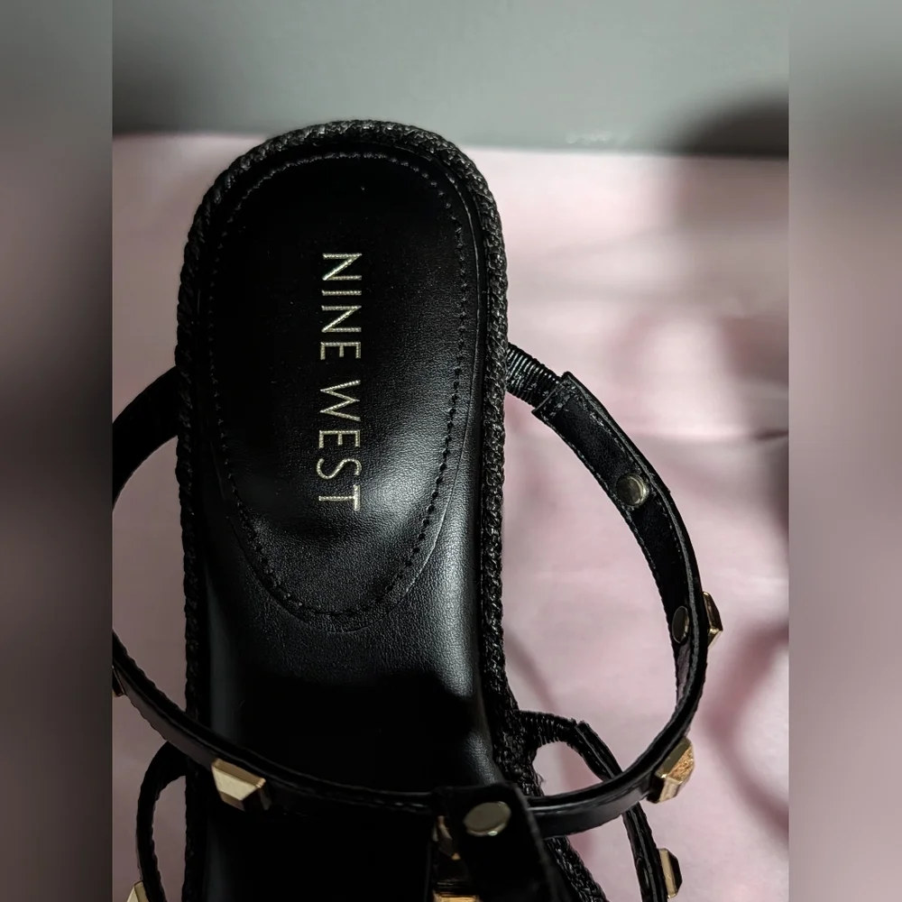 Nine West chic black